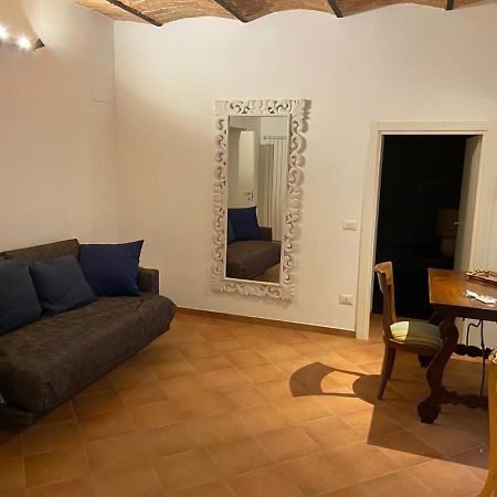 Ferienwohnung La Casa Di Ago LʼAquila Exterior foto